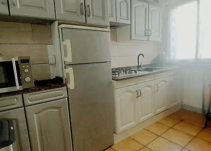 公寓 Comfortable In Alicante, 78 M² With View