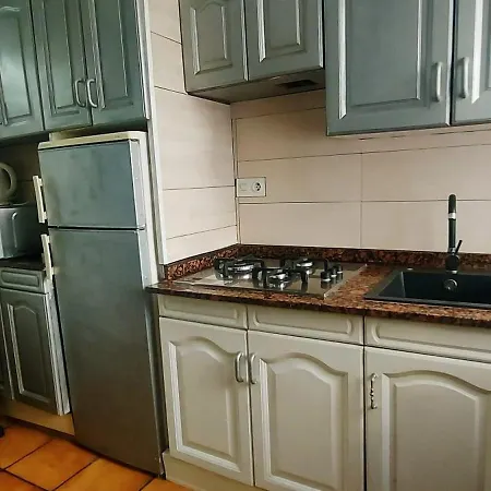 Comfortable In 78 M² With View 아파트 *